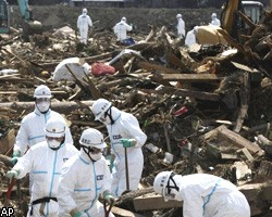 Стабилизировать ситуацию на "Фукусиме-1" мешает радиоактивная вода