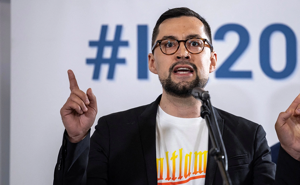 Marko Djurica / Reuters