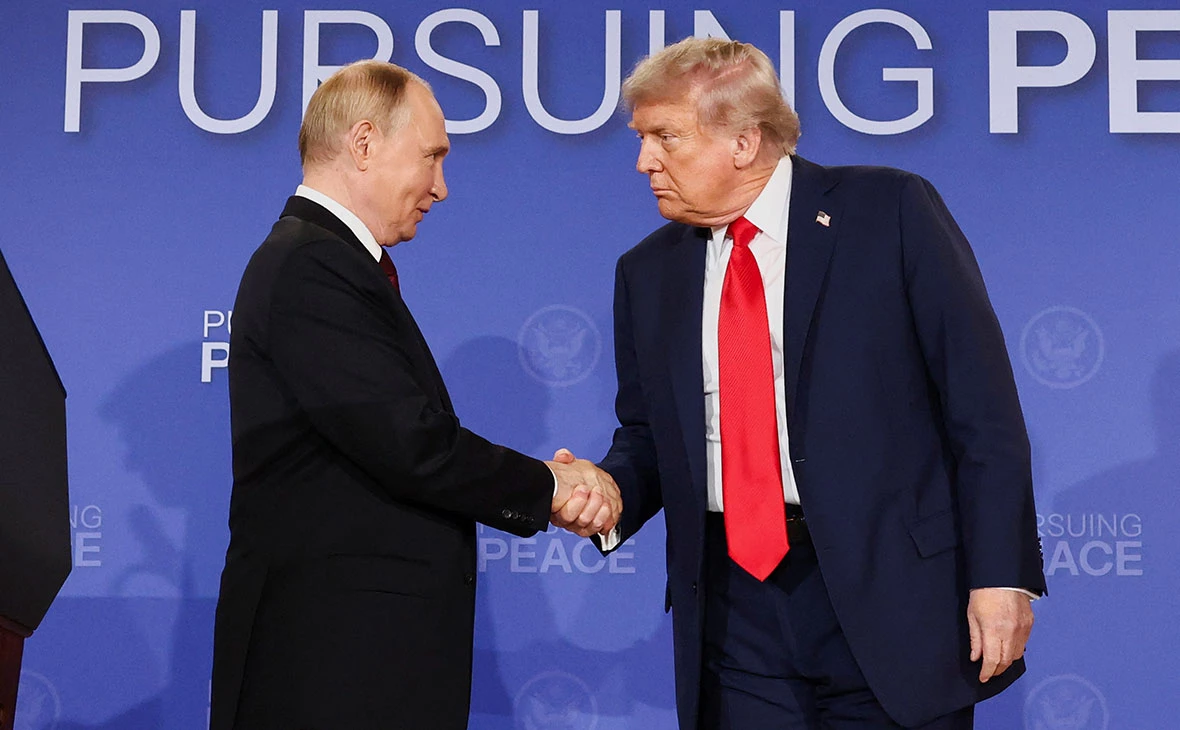 Kevin Lamarque / Reuters