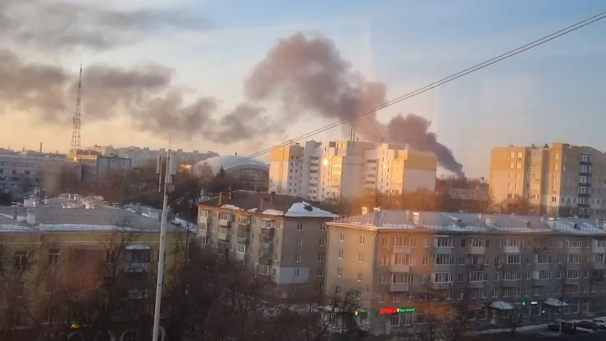 В Рязанской области после атаки беспилотника загорелся нефтезавод