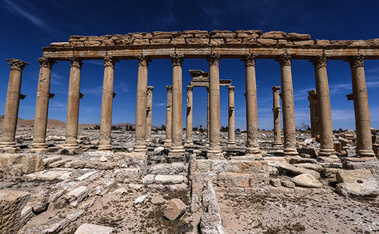 Фрагмент Великой колоннады в исторической части &nbsp;Пальмиры. 2016 год


