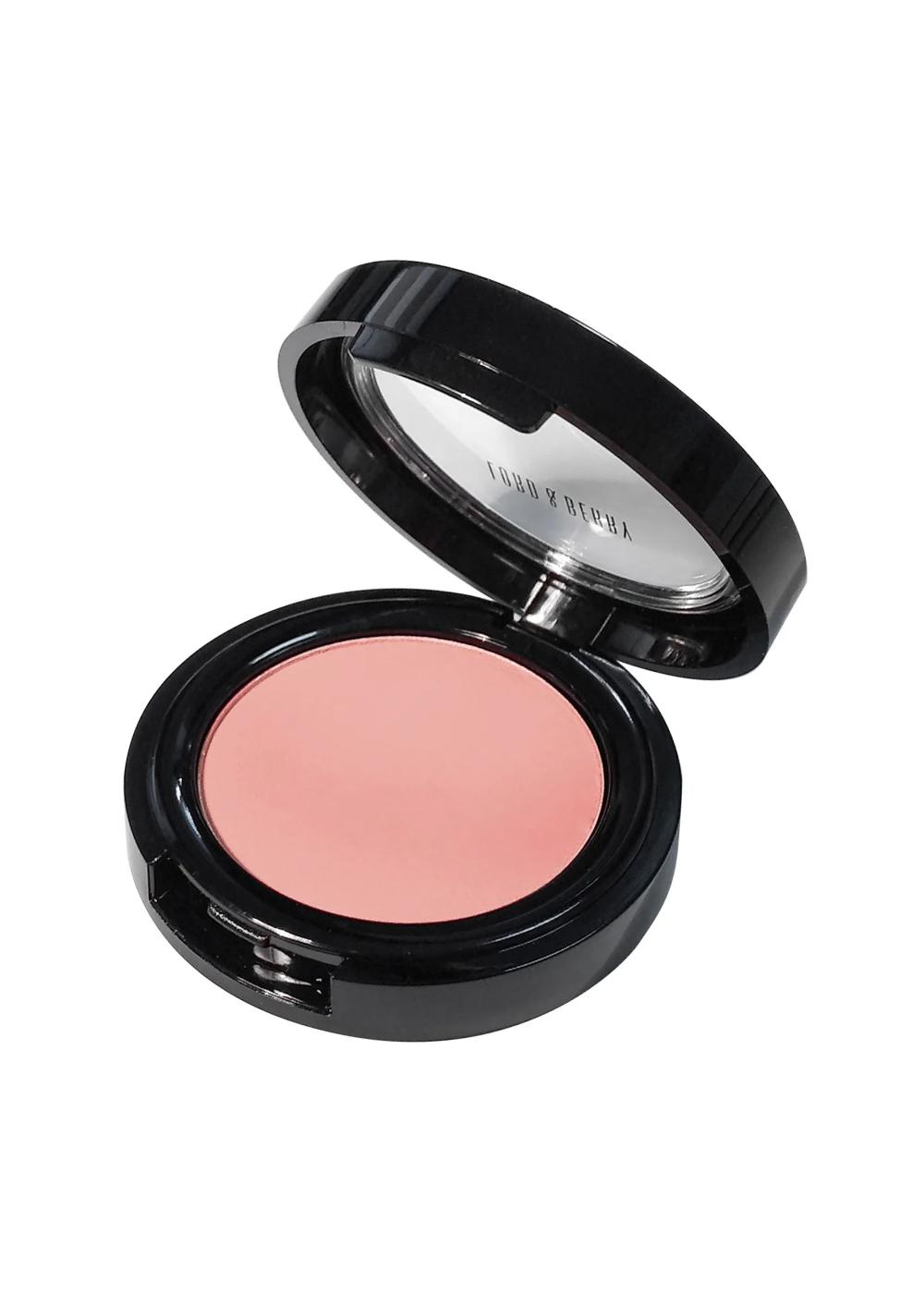 Пудровые румяна Blush, оттенок Peach, Lord & Berry, 2898 руб. («Иль де Ботэ»)