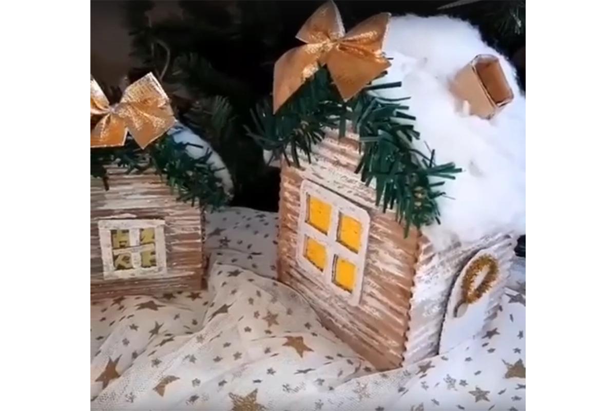 Как сделать новогодний домик из картона