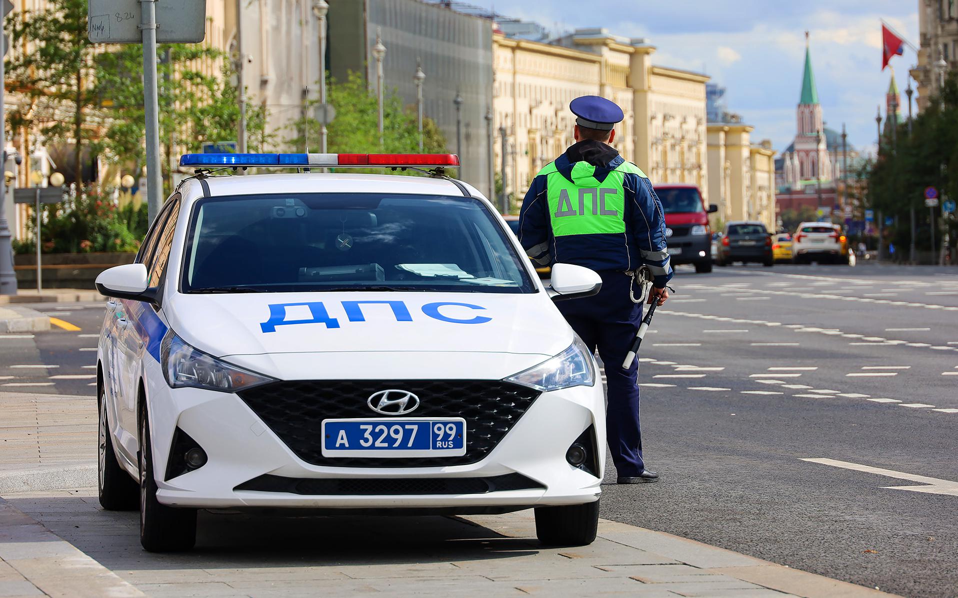 Свыше 700 машин ГАИ получили камеры, которые фиксируют нарушения ПДД