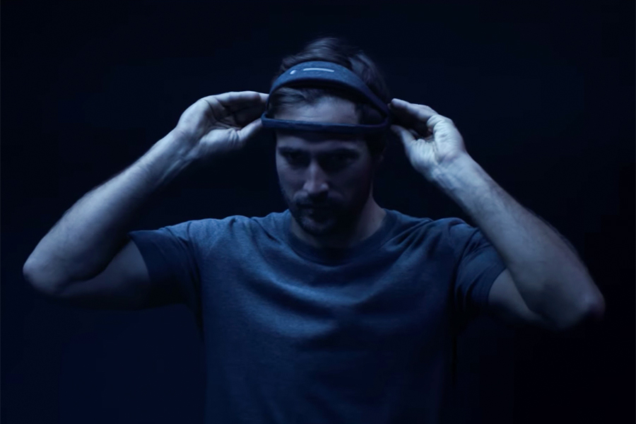 The Dreem band &ndash; это специальная повязка на голову, которая позволит нормализовать сон. Устройство использует сенсоры, чтобы собирать информацию о работе мозга во время сна и выяснить, что пользователь делает не так и как ему помочь восстановить здоровый сон