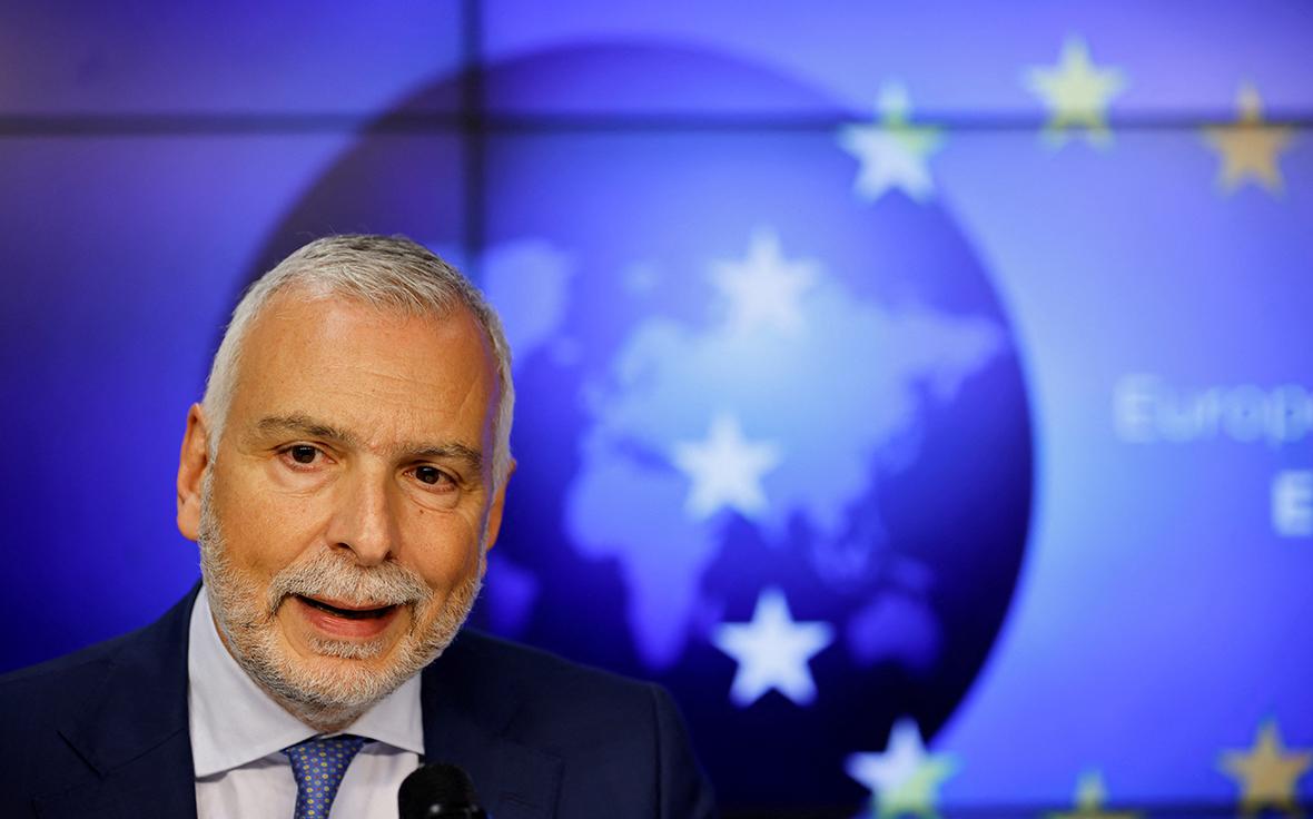 Задержанный по делу Могерини чиновник Еврокомиссии решил уйти на пенсию