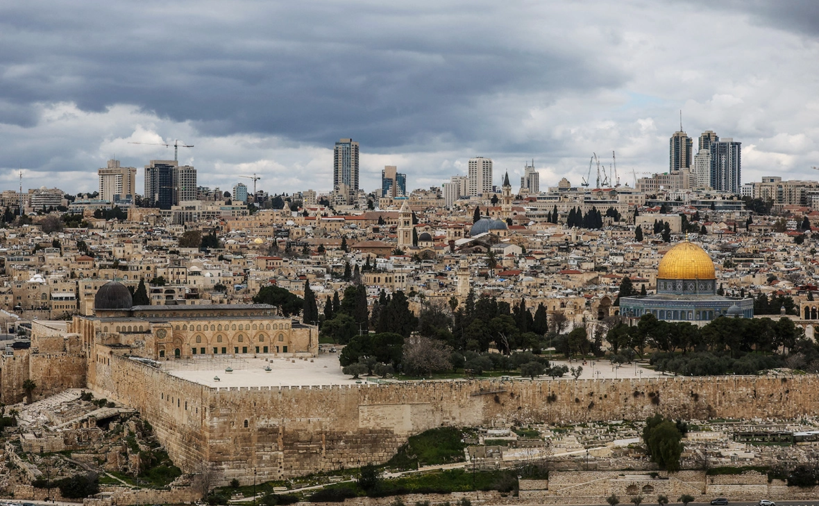 Ammar Awad / Reuters