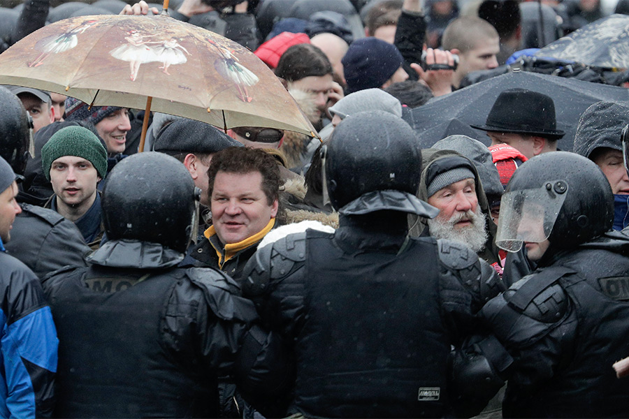 Участники акции движения в Санкт-Петербурге