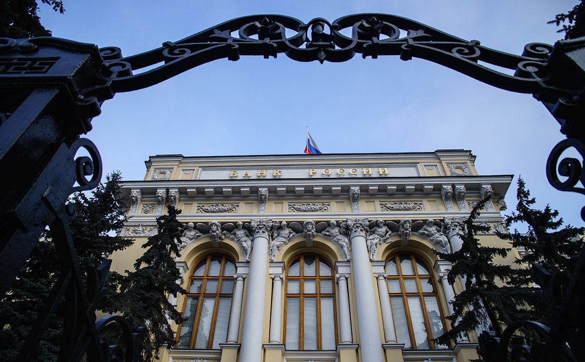ЦБ дал банкам послабления на случай выкупа зарубежных компаний россиянами