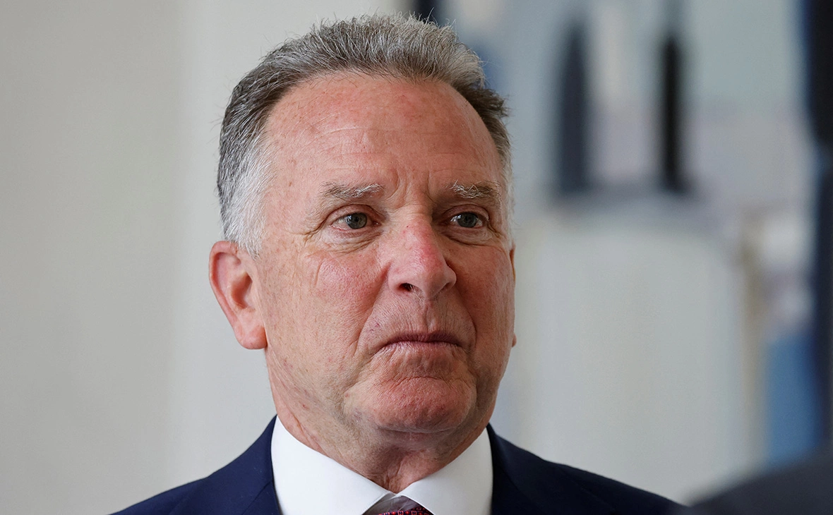 Ludovic Marin / Reuters