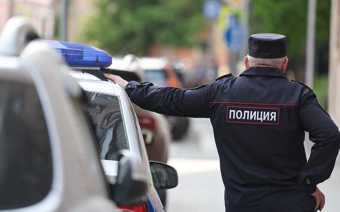 В Петербурге ищут разорвавшего знамя Победы