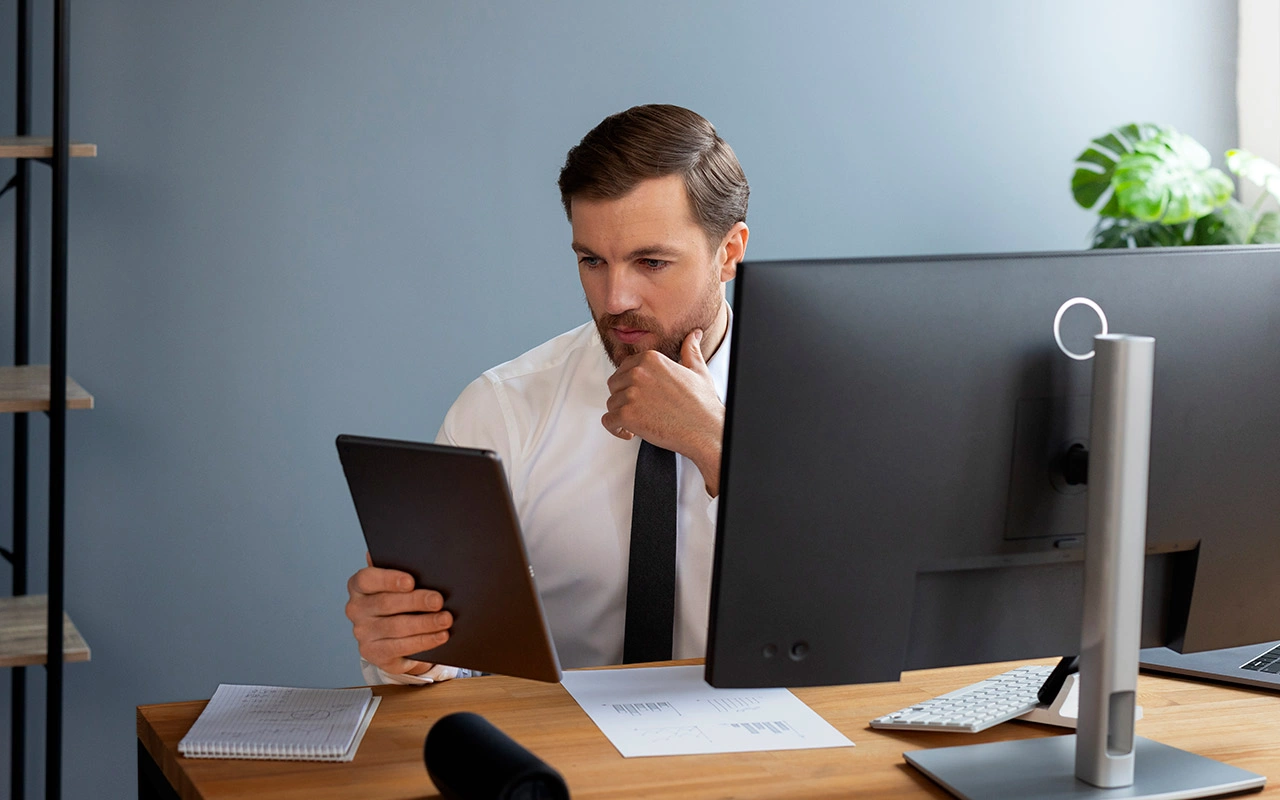 Для организаций бумажный вариант практически не используется