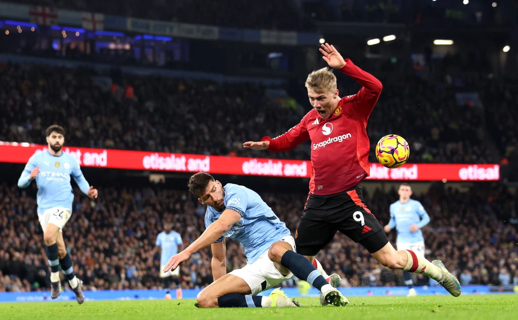 Carl Recine / Getty Images