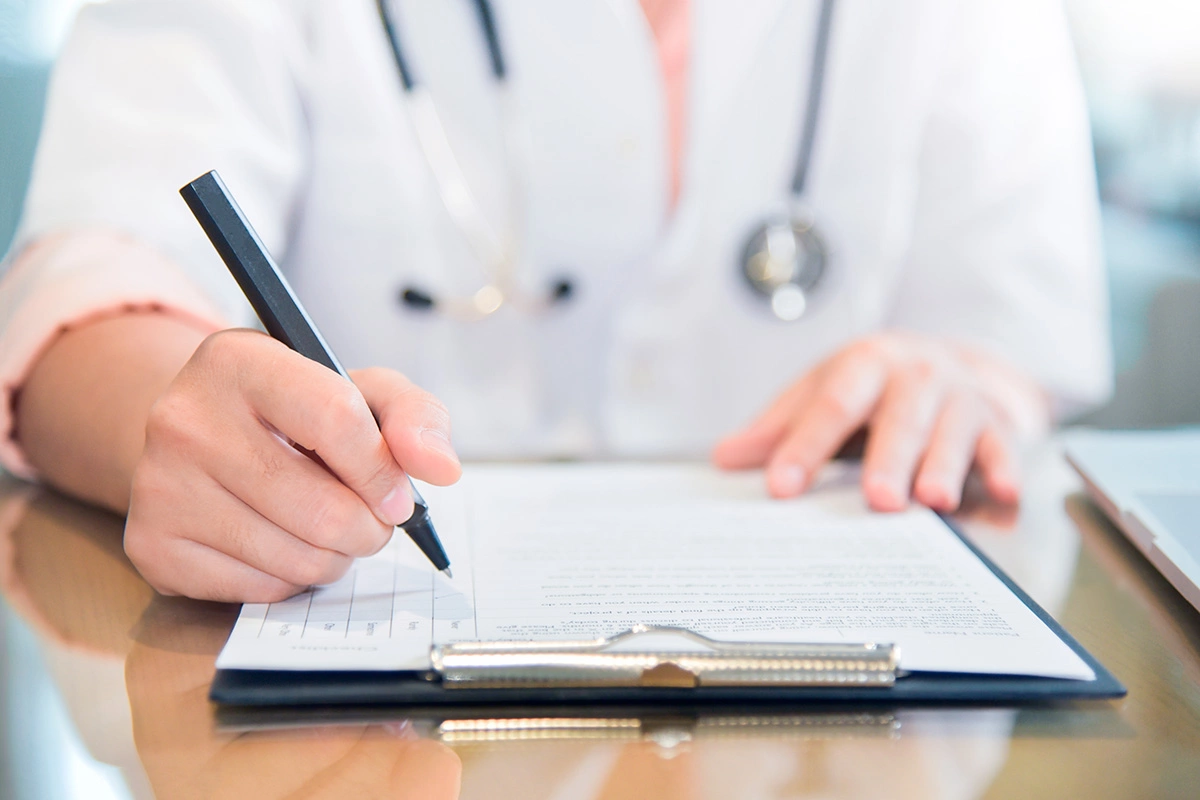 Справка 070/у необходима для постановки на учет на получение бесплатной путевки в санаторий, она не гарантирует ее получение