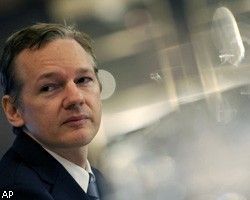 Лондонский суд согласился выдать основателя WikiLeaks Швеции