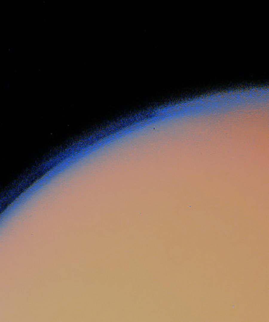 Крупнейший спутник Сатурна Титан. 12 ноября 1980 года