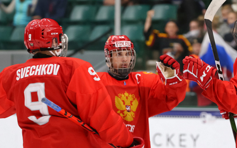 Фото: Игроки юниорской сборной России (Фото: сайт Федерации хоккея страны)