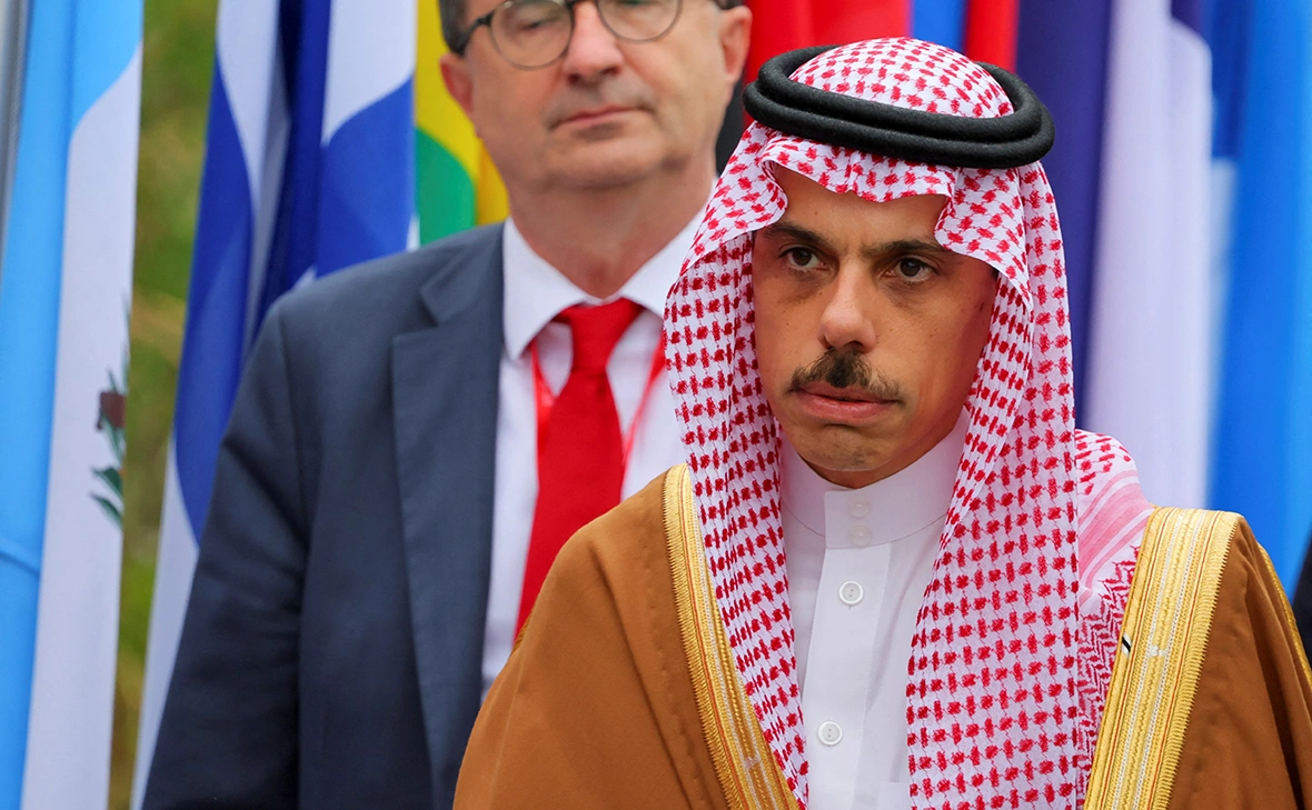 Denis Balibouse / Reuters