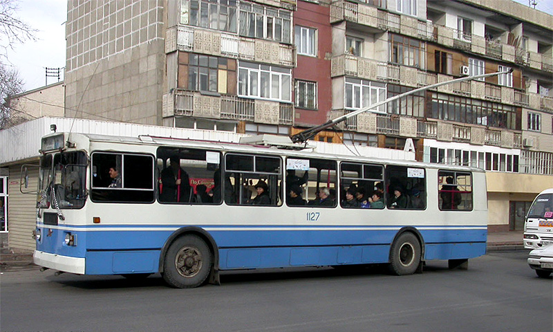 За простой троллейбусов москвичей наказали на три миллиона