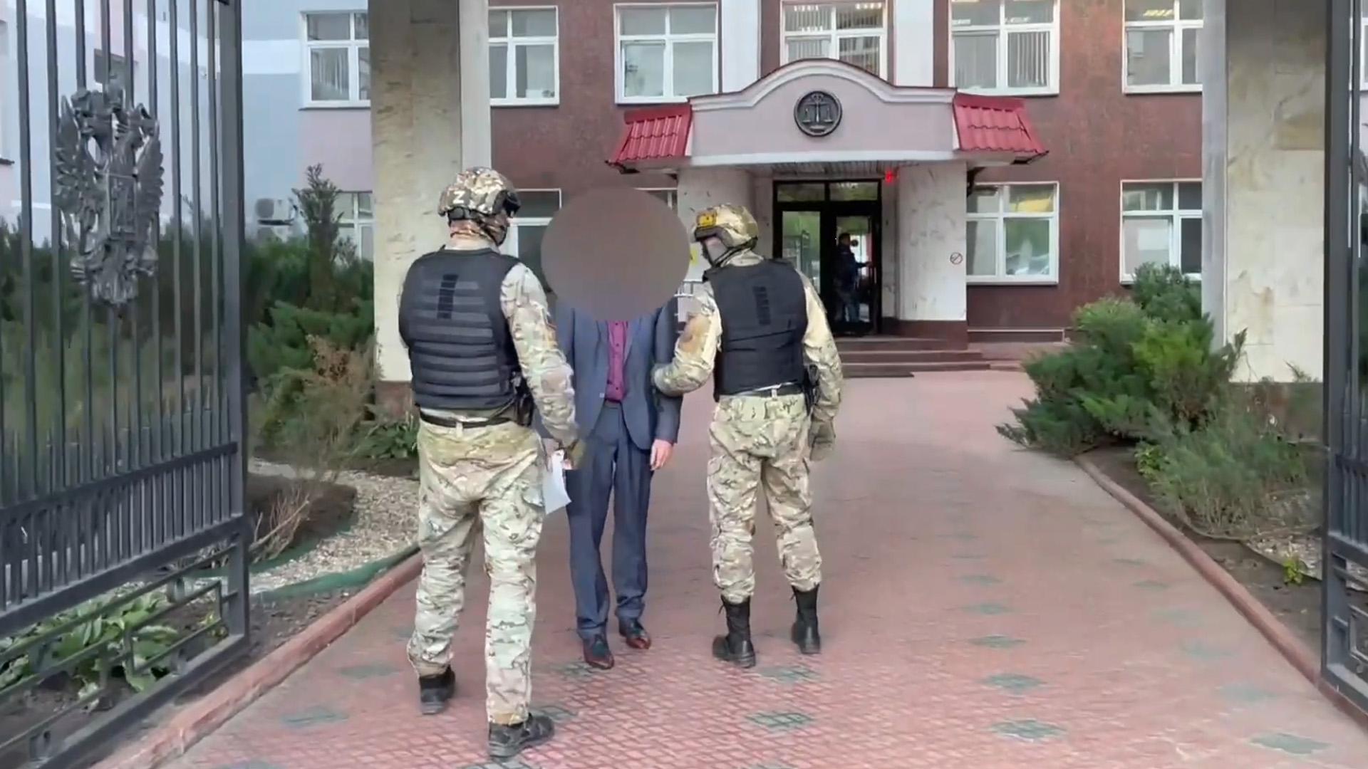 ФСБ задержала жителя Орловской области, который хотел воевать за ВСУ