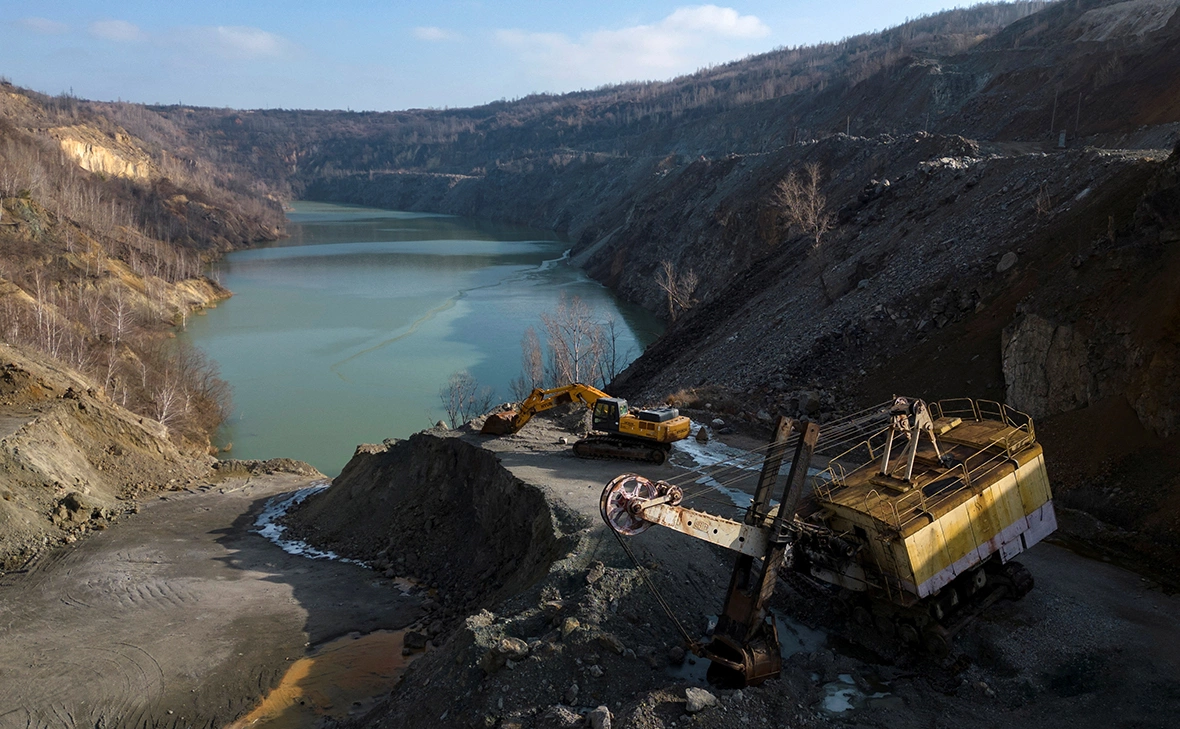 Thomas Peter / Reuters