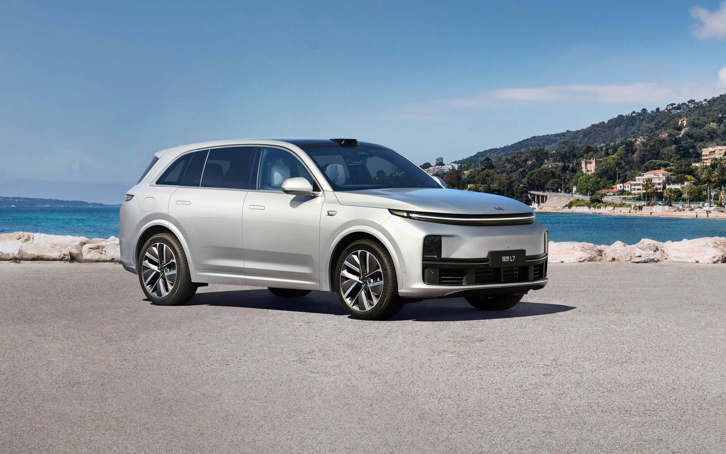 Li Auto все же начнут продавать в России официально. Условия Минпромторга