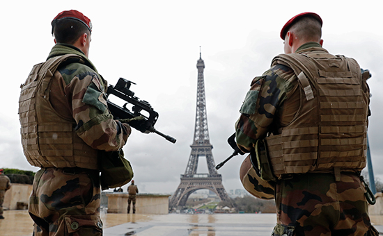 Французские военнослужащие в&nbsp;Париже. Март 2016 года


