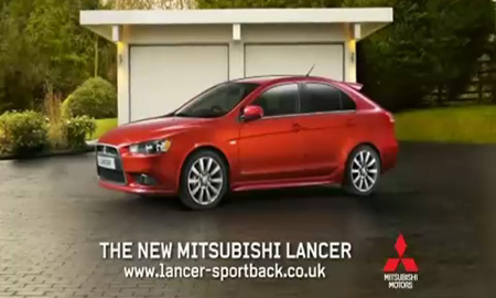 Рекламу Mitsubishi Lancer запретили к показу в Британии