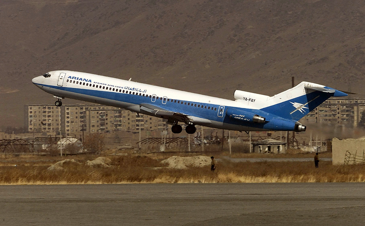 Самолет Boeing 727-200 авиакомпании&nbsp;Ariana Afghan airlines