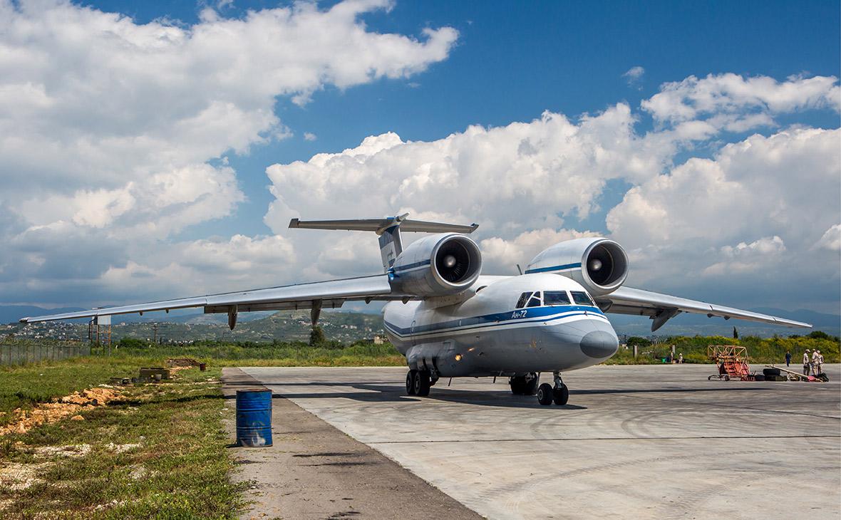 Военно-транспортный самолет Ан-72