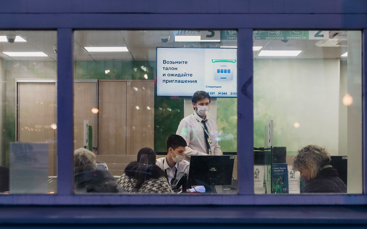 Что российские банки предлагают клиентам после ухода Visa и Mastercard