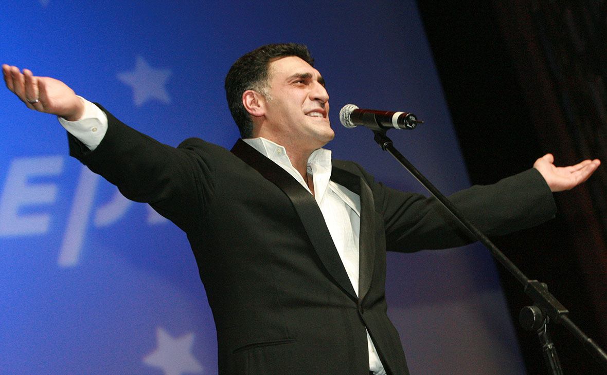 Следующими работами Кеосаяна в кино стали комедии &laquo;Президент и его внучка&raquo; с Олегом Табаковым и &laquo;Заяц над бездной&raquo;&nbsp;(на фото во время премьеры), мюзикл &laquo;Ландыш серебристый&raquo; и боевик &laquo;Мираж&raquo;. В 1990-2000 годы режиссер также работал над сериалами, в их числе&nbsp;&mdash; &laquo;Мужская работа&raquo; с Федором Бондарчуком, рассказывающая о&nbsp;спецназе&nbsp;в Чечне.

О своем кино Кеосаян говорил, что в нем было &laquo;много сказочности&raquo;. &laquo;Своей работой я должен помогать людям жить, а не убивать их окончательно&raquo;,&nbsp;&mdash; говорил он.