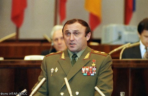 Павел Грачев