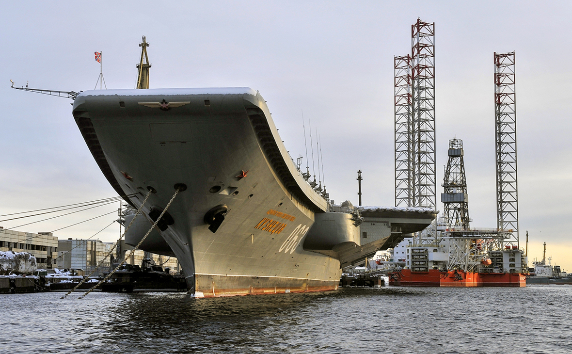 Директора завода обвинили в хищении при ремонте «Адмирала Кузнецова»