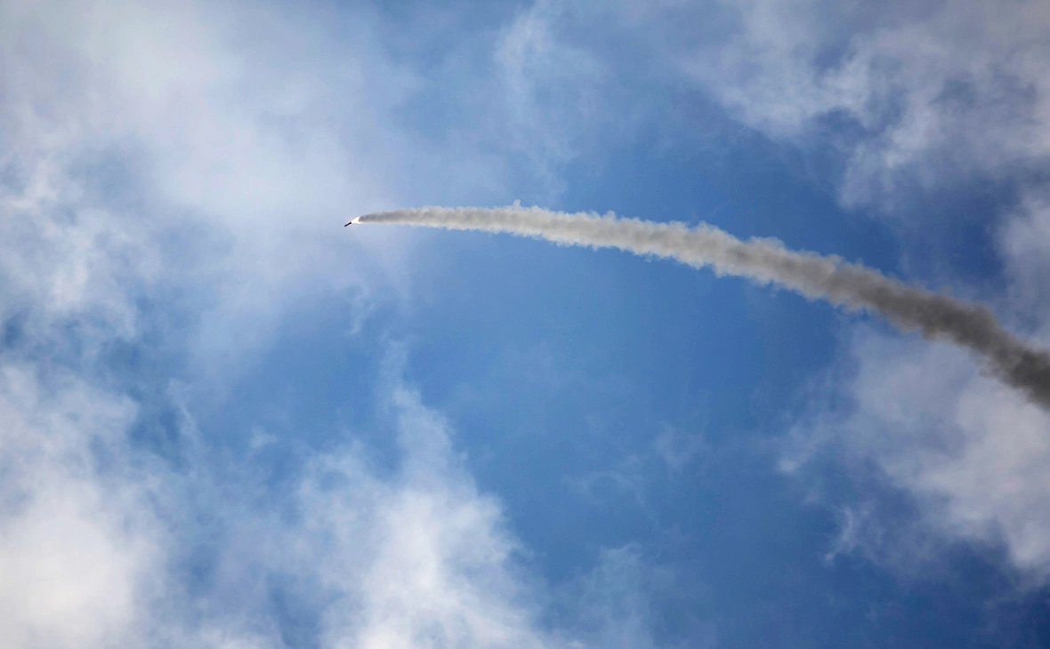 Amir Levy / Getty Images