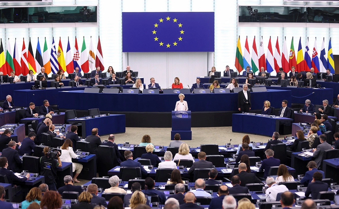 Johanna Geron / Reuters