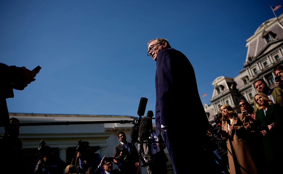 Andrew Harnik / Getty Images