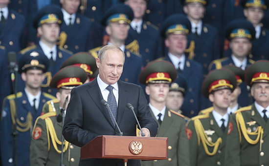 Президент России Владимир Путин во&nbsp;время открытия международного военно-технического форума &laquo;Армия-2015&raquo;