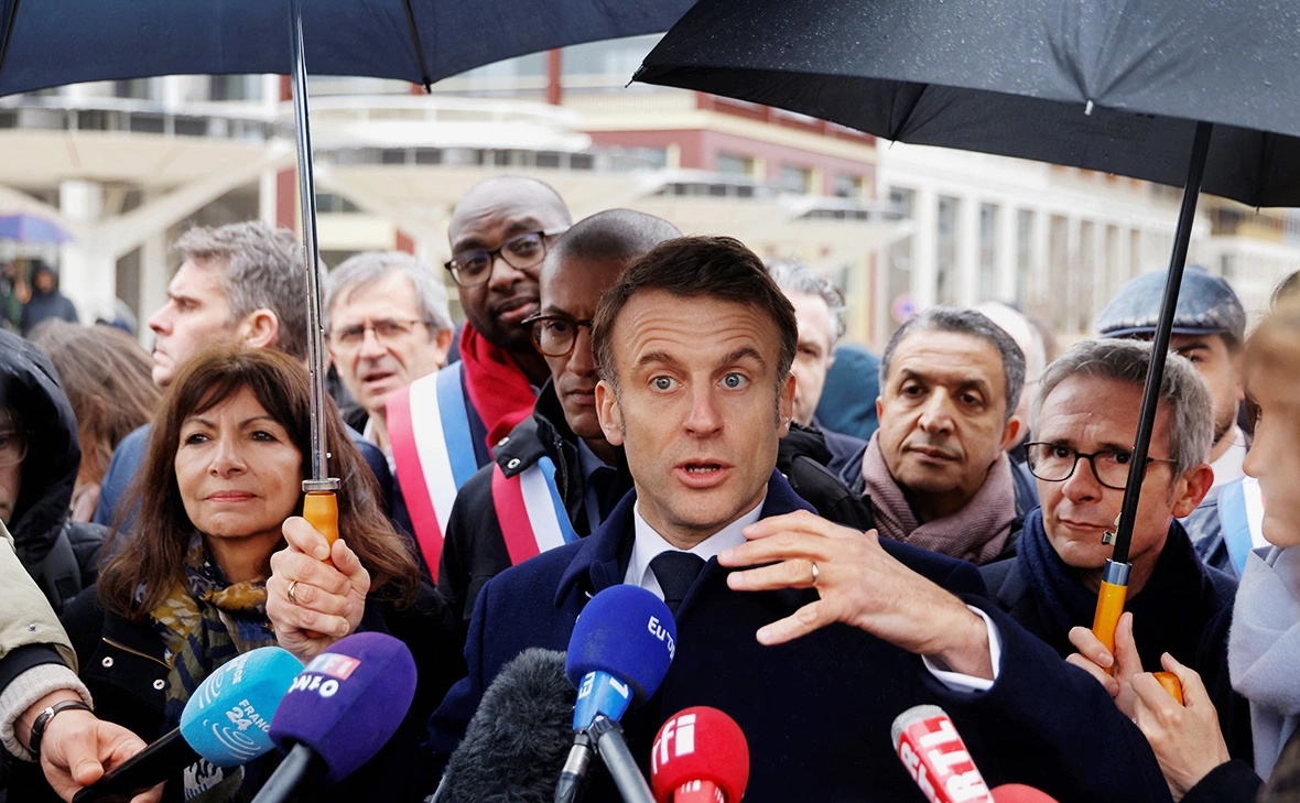 Ludovic Marin / Reuters