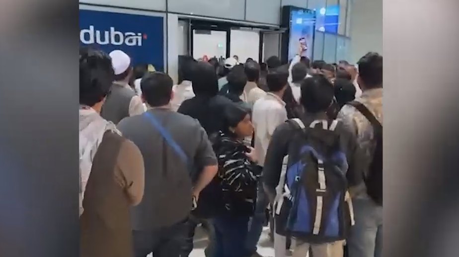 Туроператоры спрогнозировали, когда наладится график рейсов в Дубай