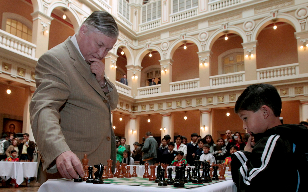 «ЕР» отдала освободившийся мандат депутата чемпиону мира по шахматам