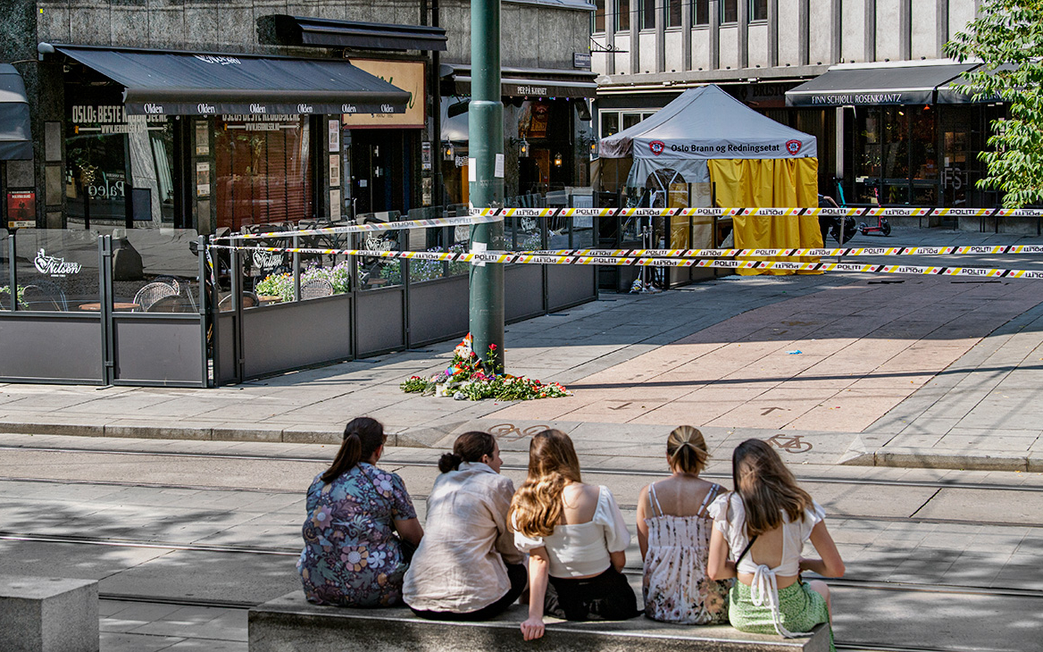 Норвегия повысила уровень террористической угрозы после стрельбы в Осло