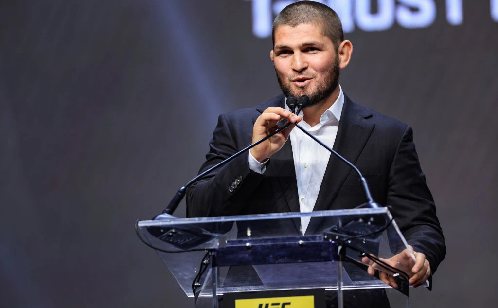 Carmen Mandato / Getty Images