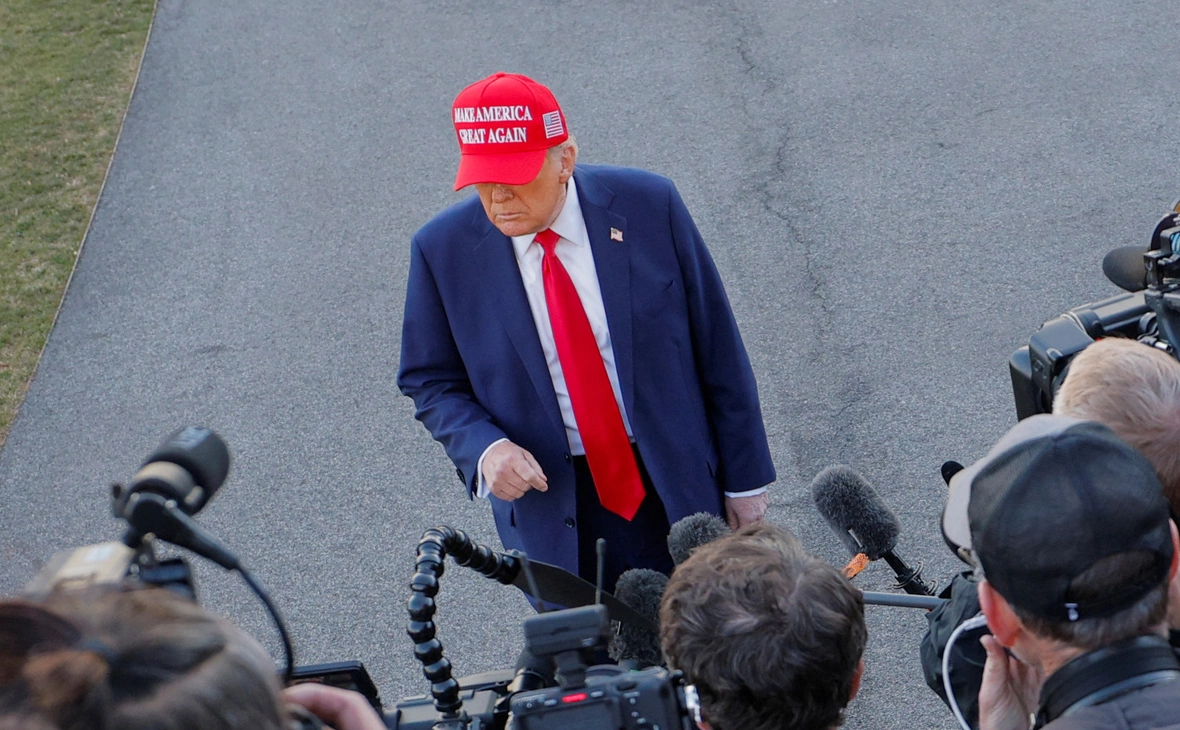 Brian Snyder / Reuters