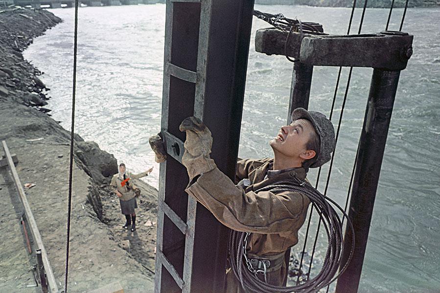 Олег Табаков в фильме &laquo;Люди на мосту&raquo; Александра Захри, 1960 год