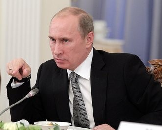В.Путин: Вступление России в ЕС нереалистично, но пути сближения искать надо