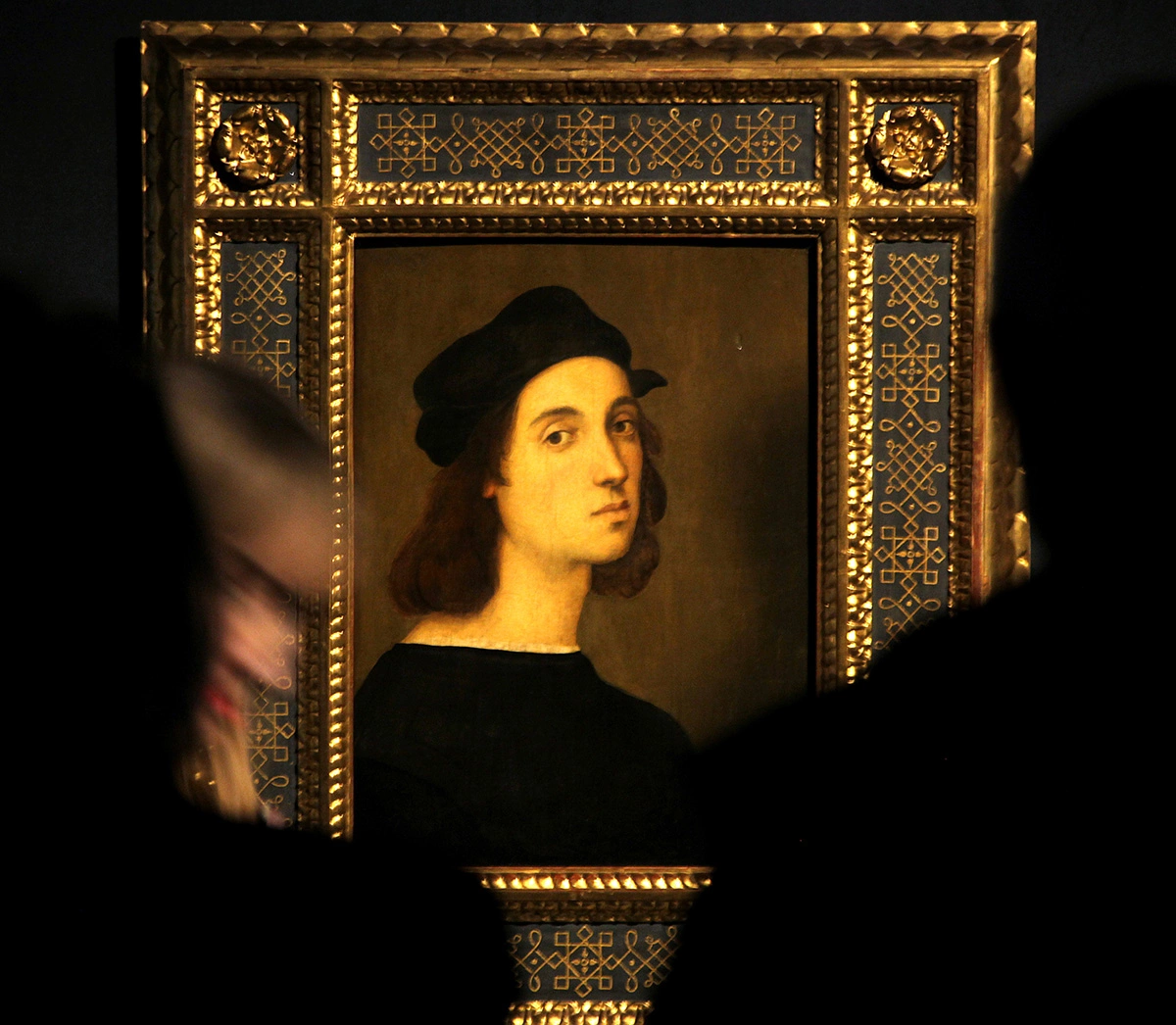 <p>Автопортрет Рафаэля Санти, около 1506 года</p>