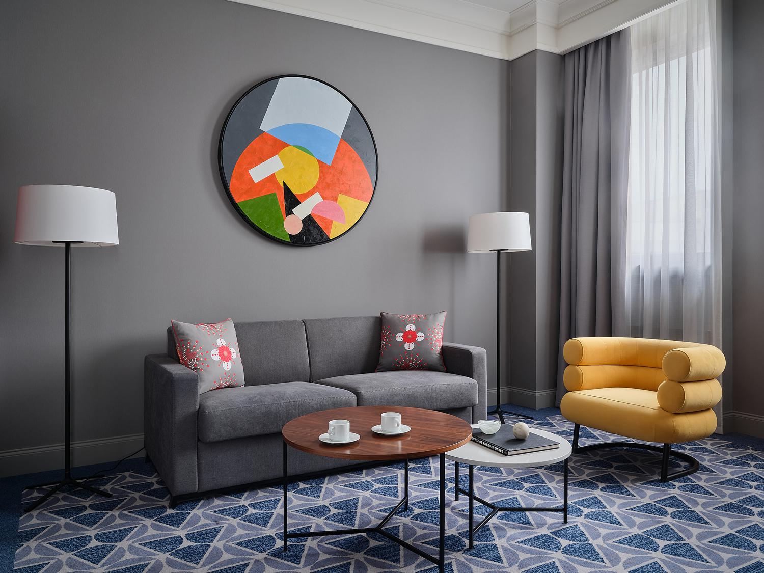 Maidens, Москва