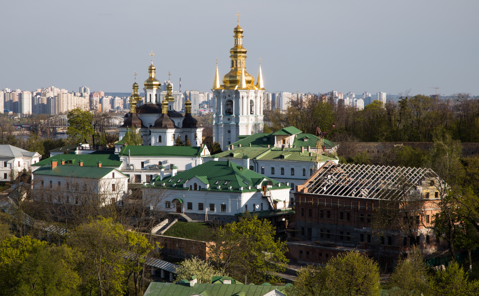 Православный передел: кому достанутся знаменитые украинские лавры