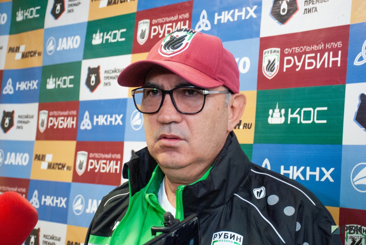 Курбан Бердыев покинул пост главного тренера «Рубина»